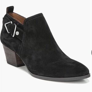Franco Sarto Black Suede Western Short Ankle Booties size 8
